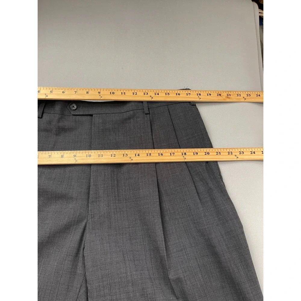 Jos.‎ A. Bank Classic Mens 44L Charcoal Gray 100% Wool Pleated 2 Piece Suit